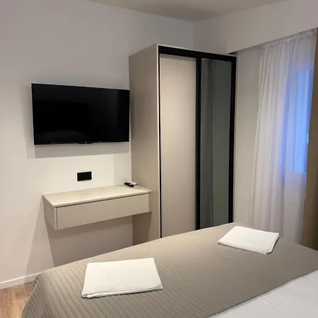 Apartman Artemis Poolhouse *