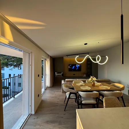 Apartman Artemis Poolhouse *