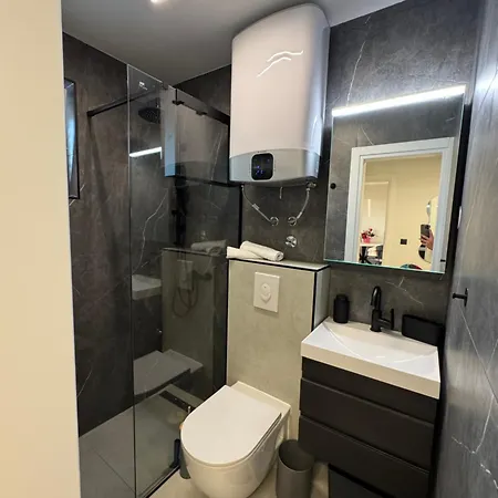 Apartamento Artemis Poolhouse *